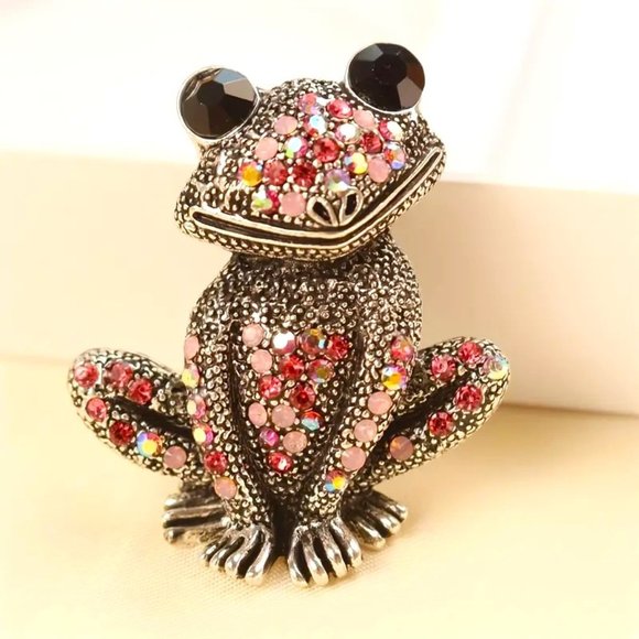 Frog Rhinestone Brooch Pin Stylish Sparkle Glam Pink Black Eyes Silver Sparkle - Picture 2 of 5
